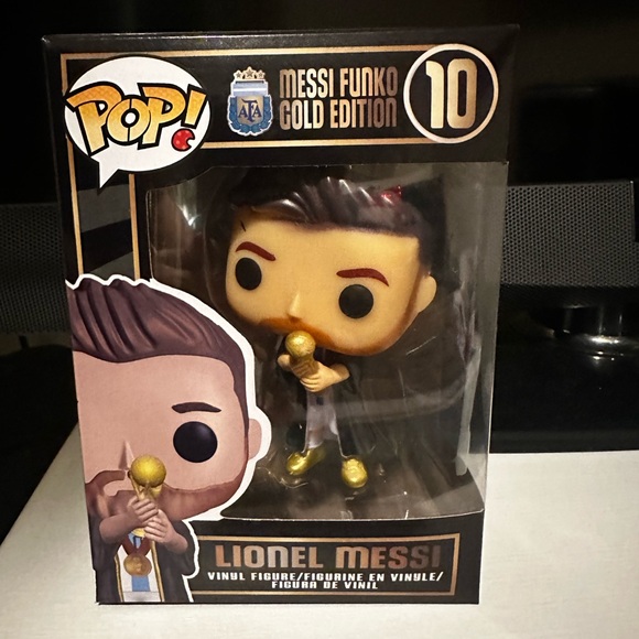 Messi Funko Pop Gold Edition - Picture 1 of 1